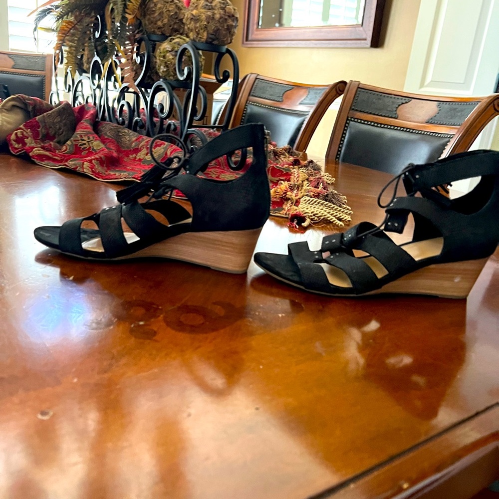 Black Ugg wedge sandals 9.5